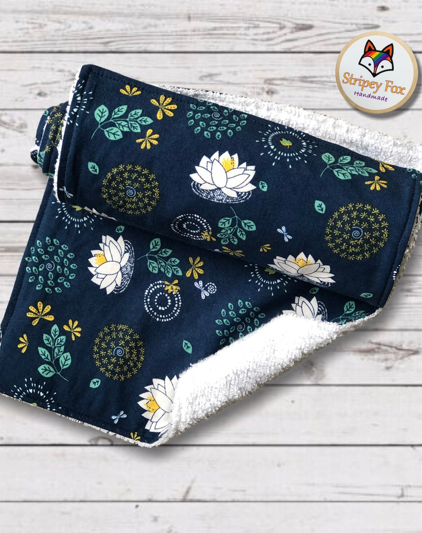 Water Lily Reusable Kitchen Roll